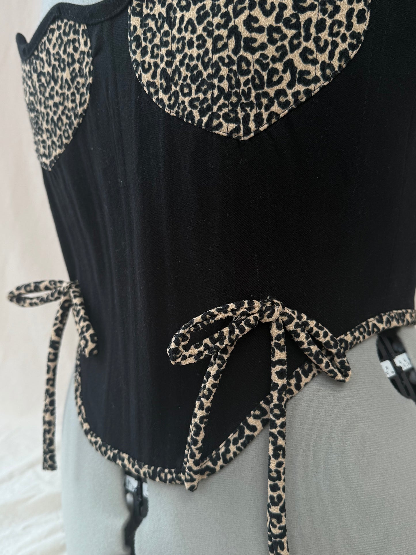 Reworked Black and leopard print hearts cropped back lacing corset -S-M