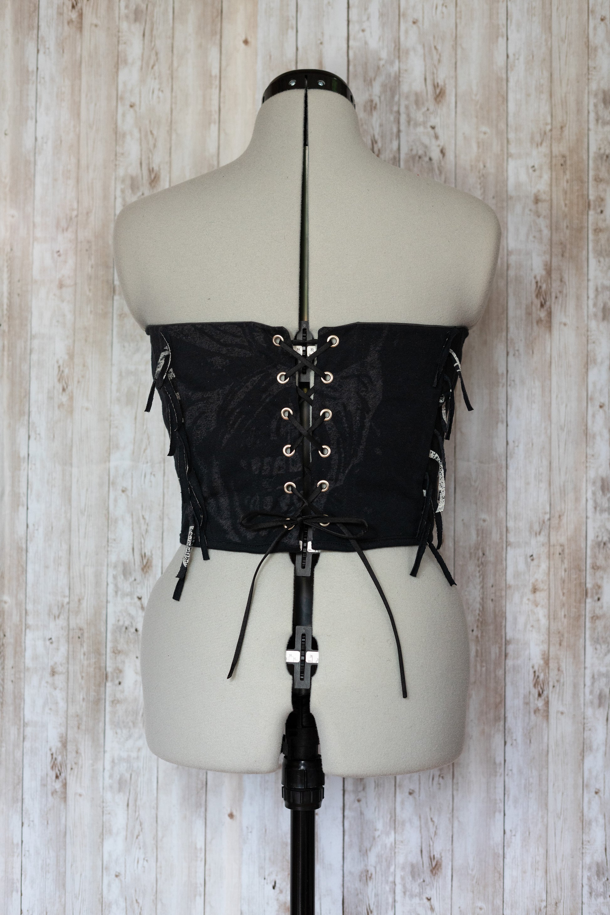 Bowie reworked cropped back lacing corset - XS/S – Skadi Reworked