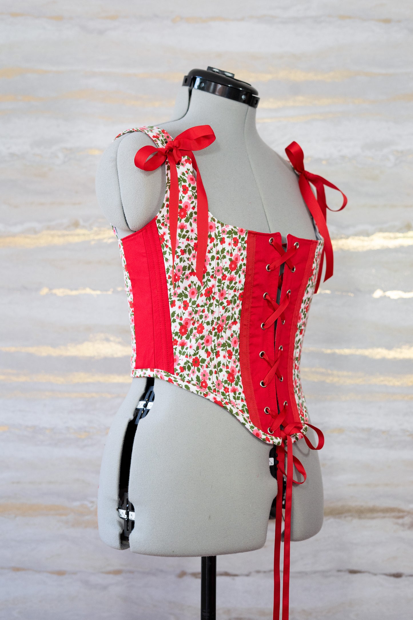 Reworked Red floral cropped front lacing corset - S