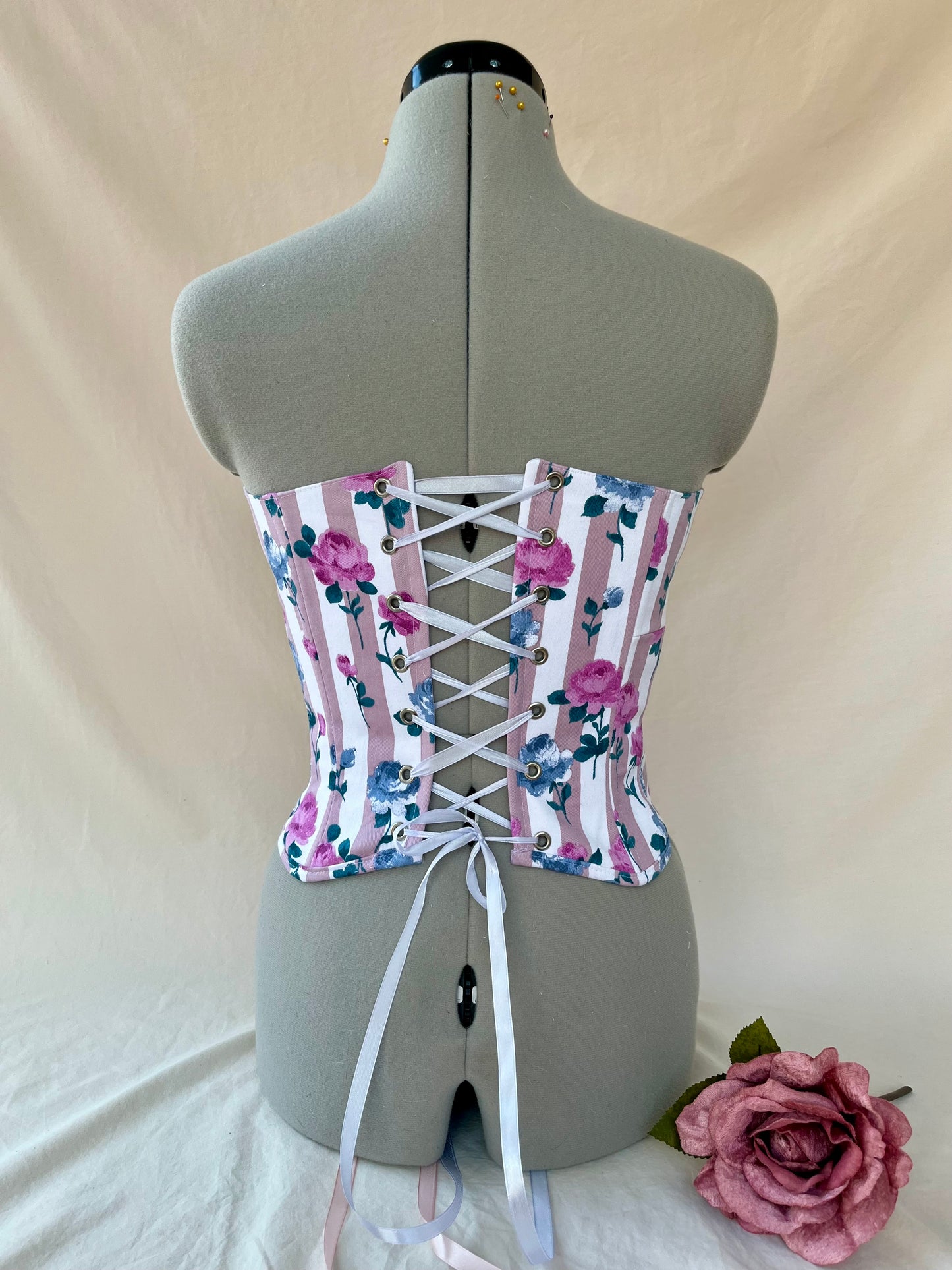 Reworked Strapless Floral heart back lacing corset - XS
