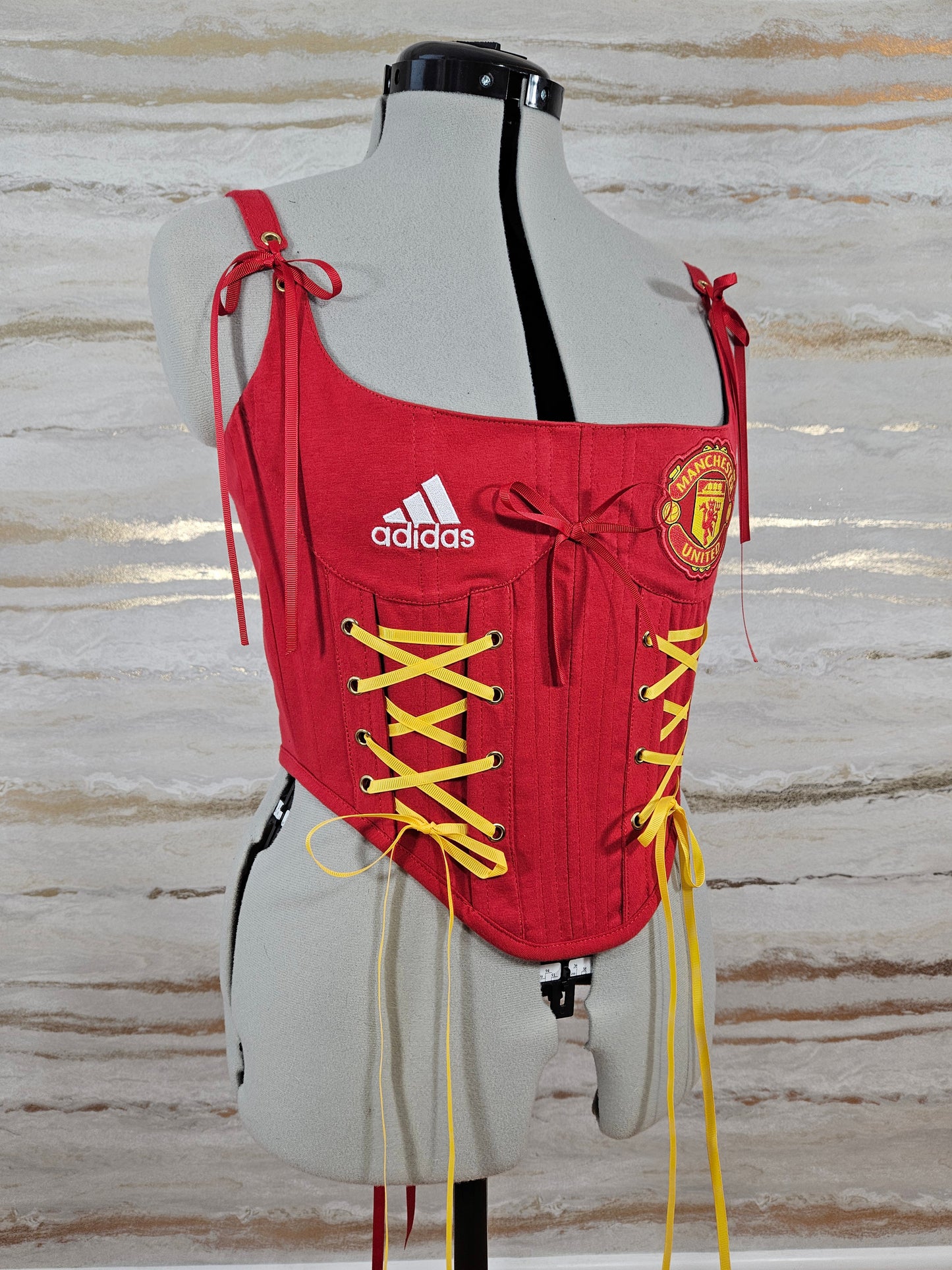 Reworked Man United cropped back lacing corset - S/M